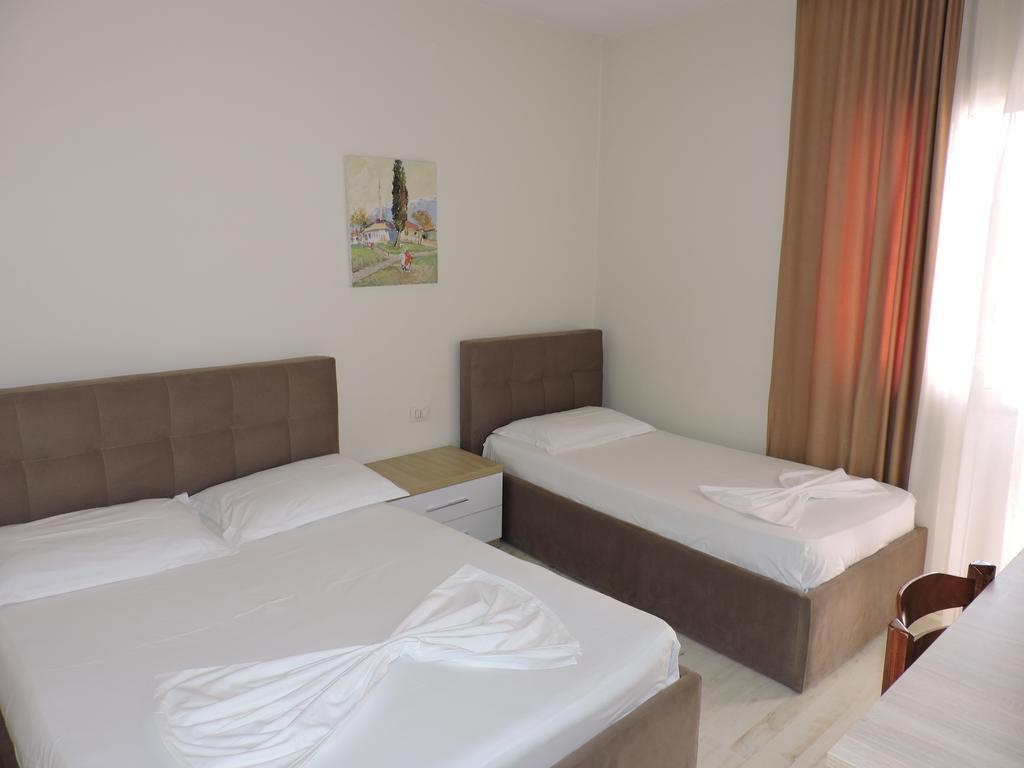 Europa 3* Tirana