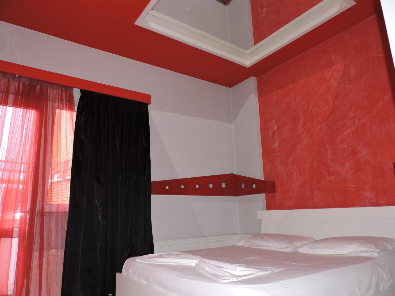 Hotel Europa Tirana